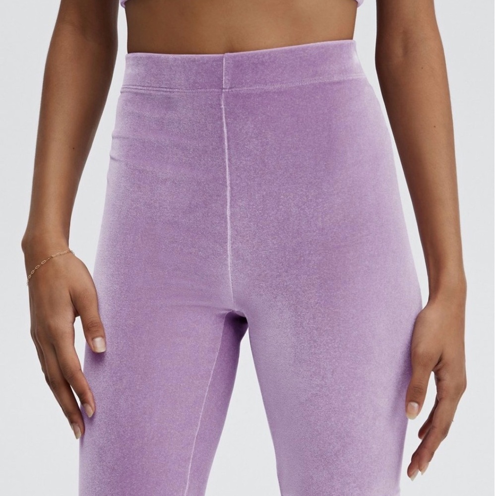 High-Rise Velvet Biker Shorts in Lilac